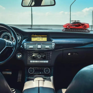 Odorizant auto tip masina cu afisaj numar, panou solar, ulei - ShopSee - Magazin online